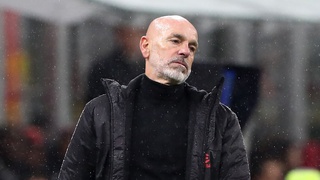 Milan và cuộc chiến của Stefano Pioli