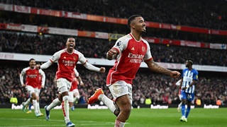 Cuộc đua vô địch Ngoại hạng Anh: Arsenal bứt phá, MU trở thành kẻ ngáng đường khó chịu