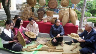 'Thủ công mỹ nghệ ASEAN gắn với bảo vệ môi trường'