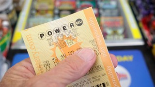 Giải độc đắc Powerball, Mỹ với khoản tiền thưởng kỷ lục 2,04 tỷ USD đã có chủ