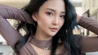 "Vui thôi đừng vui quá", nữ streamer bị cấm sóng khi thực hiện hành động bất ngờ này