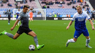 Nhận định, soi kèo Wigan vs Coventry (02h45, 15/3): Wigan đại thắng?