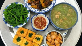 Bữa cơm 'lật mặt' của nàng dâu hiền thảo khiến cả nhà chồng danh giá phải lặng im