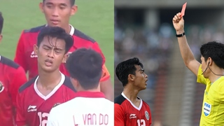 'Vũ khí ném biên' của U22 Indonesia nhận thẻ đỏ cay đắng sau pha chơi xấu với cầu thủ Việt Nam