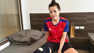 Trung vệ Thúy Nga không cần phẫu thuật dù rời sân bằng cáng ở trận chung kết SEA Games 32