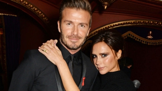 Victoria Beckham: 'David chưa bao giờ nhìn thấy tôi mà không có lông mày'