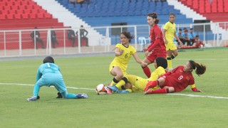 Báo Malaysia hí hửng, cho rằng đội nhà gặp may vì chỉ thua 3 bàn trước tuyển Việt Nam