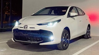 Toyota Vios 2023 ồ ạt về đại lý: Đẹp hơn trong ảnh, giá dự kiến không đổi, kỳ vọng lấy lại ngôi vương doanh số