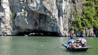 Tái diễn lừa đảo tiền đặt cọc du khách đi du lịch Hạ Long​
