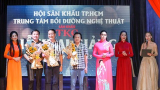 NSƯT Trịnh Kim Chi: Tôi vừa giảng dạy vừa… đi học cùng Hoài Linh