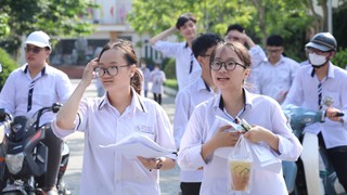 Chào tuần mới: Điểm thi và trường đại học