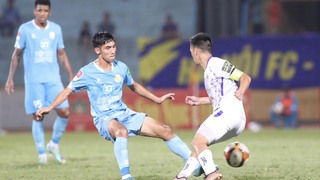 Hà Nội FC may và hay ở cuộc đua vô địch