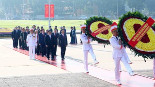 Quốc khánh 2/9: Lãnh đạo Đảng, Nhà nước vào Lăng viếng Chủ tịch Hồ Chí Minh