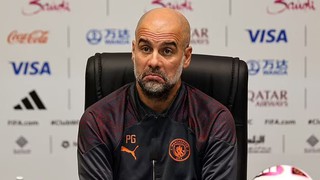 Pep Guardiola thách thức 'sếp cũ' xoay chuyển vận mệnh của MU