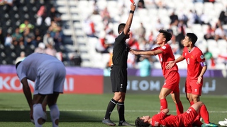 Hậu Asian Cup, bóng đá Việt Nam nhìn lại mình với HLV Troussier