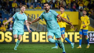 Kết quả bóng đá La Liga: Barca nhọc nhằn vượt qua Las Palmas