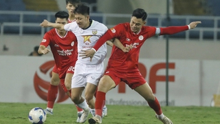 Ngôi đầu V-League lại đổi chủ