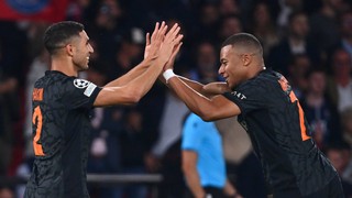 Sau khi 'chèo kéo' được Mbappe, Real Madrid sẽ lại 'rút ruột' PSG bằng một sao khác