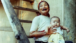 Cuộc đời sau ống kính: Bà mế Mai Châu