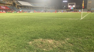 SVĐ Hàng Đẫy bỗng ‘thu nhỏ’ ở trận Viettel vs Quảng Nam khiến CĐV bất ngờ