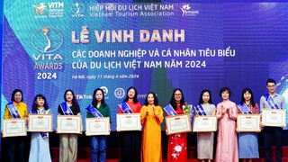 Giải thưởng VITA AWARDS 2024 vinh danh 282 doanh nghiệp và cá nhân tiêu biểu ngành du lịch