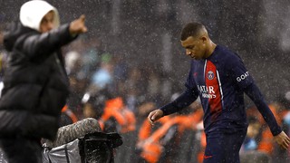 Mbappe và Luis Enrique căng thẳng, mang lại rất nhiều 'phiền toái' cho Real Madrid