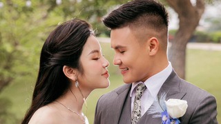Màn thề nguyện đậm chất ngôn tình của Quang Hải và Chu Thanh Huyền trong ngày cưới