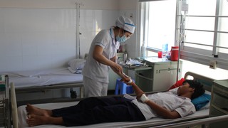 Vụ học sinh nhập viện sau ăn sáng ở Khánh Hòa: Tăng lên 38 trường hợp