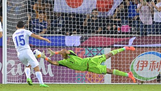 Thủ môn chơi ở châu Âu hóa người hùng với pha cản 11m ở phút bù giờ, giúp U23 Nhật Bản vô địch châu Á