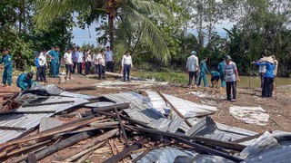 Một người tử vong, 41 căn nhà bị sập, tốc mái do mưa dông kèm mưa đá