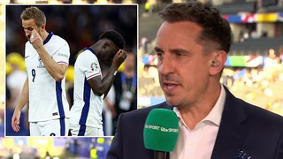 Tin nóng thể thao sáng 15/7: Gary Neville chỉ ra nguyên nhân Anh thất bại ở EURO, Southgate để ngỏ tương lai