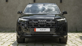 Bộ đôi SUV Audi Q7 & Q8 phiên bản mới vừa về tới Việt Nam