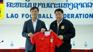 ĐT Lào chung bảng AFF Cup 2024 với Việt Nam, tân HLV người Hàn Quốc thừa nhận một điều