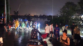 Nước sông Hồng tại Hà Nội dâng cao nguy cơ gây ngập tại những vùng trũng thấp