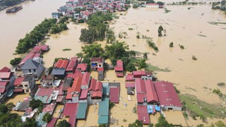 Bắc Ninh vẫn còn hơn 700 hộ dân xã Tiên Lục bị cô lập do mưa lũ