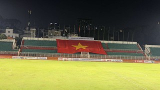 Lý do khán đài B sân Thống Nhất không có khán giả xem trận Việt Nam vs Nepal