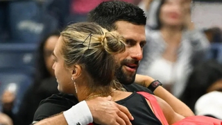 Tay vợt nữ số 1 thế giới nói sự thật bất ngờ liên quan tới Djokovic sau 2 lần phải bật khóc