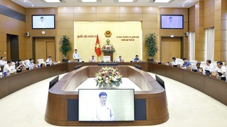 Phiên họp thứ 50 Ủy ban Thường vụ Quốc hội: Thông qua Nghị quyết điều chỉnh mức giảm trừ gia cảnh