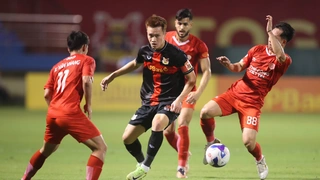 Ninh Bình đánh mất lợi thế trong cuộc đua vô địch V-League 2025/26