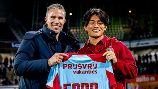 Sao Nhật Bản lập hat-trick sau khi phá lưới Brazil, sánh ngang Haaland và được Van Persie khen ngợi