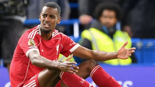 Cabin BLV: Liverpool khủng hoảng vì Isak bắt nhịp chậm