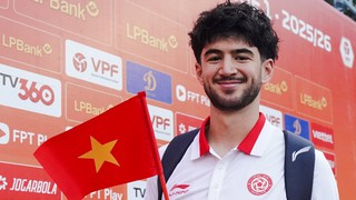 Trung vệ mang dòng máu Việt cao 1m88 có thể là giải pháp cho hàng thủ ĐT Việt Nam