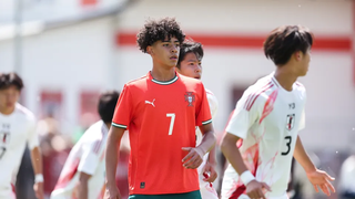 Con trai Cristiano Ronaldo lần đầu được triệu tập vào đội trẻ Bồ Đào Nha