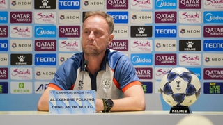 HLV Polking: 'CAHN chiến đấu hết mình ở mọi giải đấu'