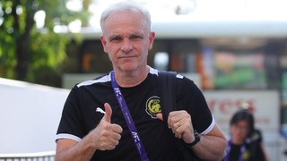 HLV Brazil không hài lòng, nói thẳng khi chung bảng với ĐT Việt Nam và đội bóng dự World Cup