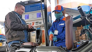 Giá xăng, dầu đồng loạt giảm trong phiên điều hành chiều 23/10