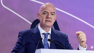 Chủ tịch FIFA sang Malaysia, cựu quan chức bóng đá nói ngay khả năng kháng cáo án phạt