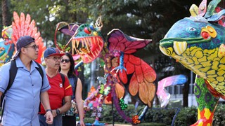 Sắc màu mộng mị của Alebrijes trên đại lộ Paseo de Reforma