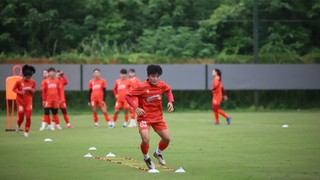 Đội tuyển Việt Nam sắp đấu tập, tuyển thủ trẻ muốn học hỏi từ các đàn chị