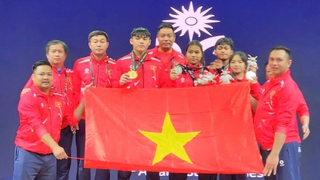 Đô cử nữ 16 tuổi người dân tộc Xơ Đăng giành 1 HCB, 1 HCĐ cử tạ châu Á